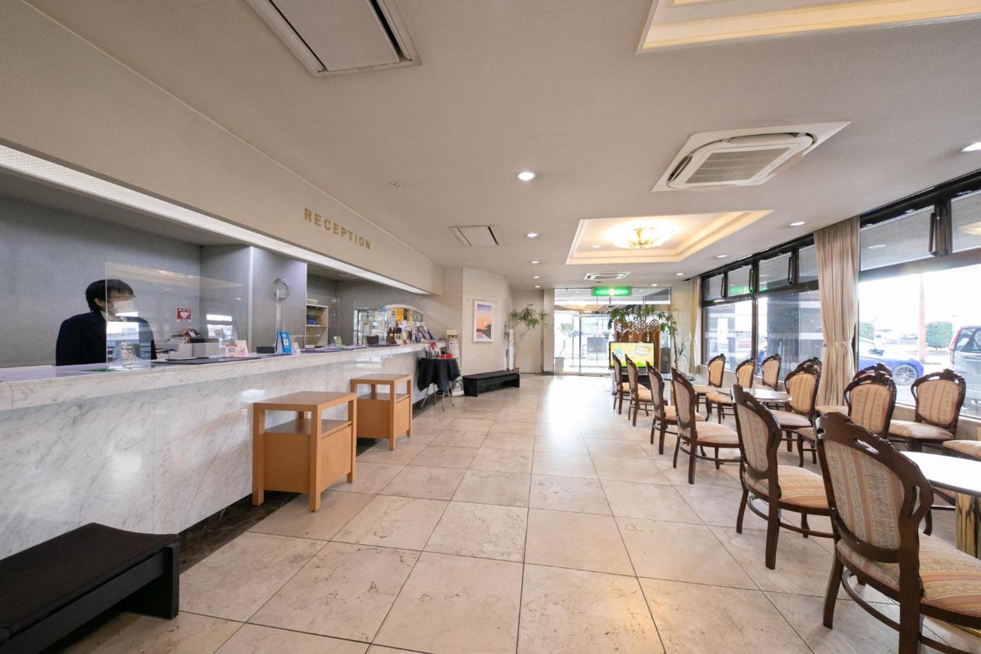 Main Hotel - Vacation Stay 82546 Miyakonojō Extérieur photo